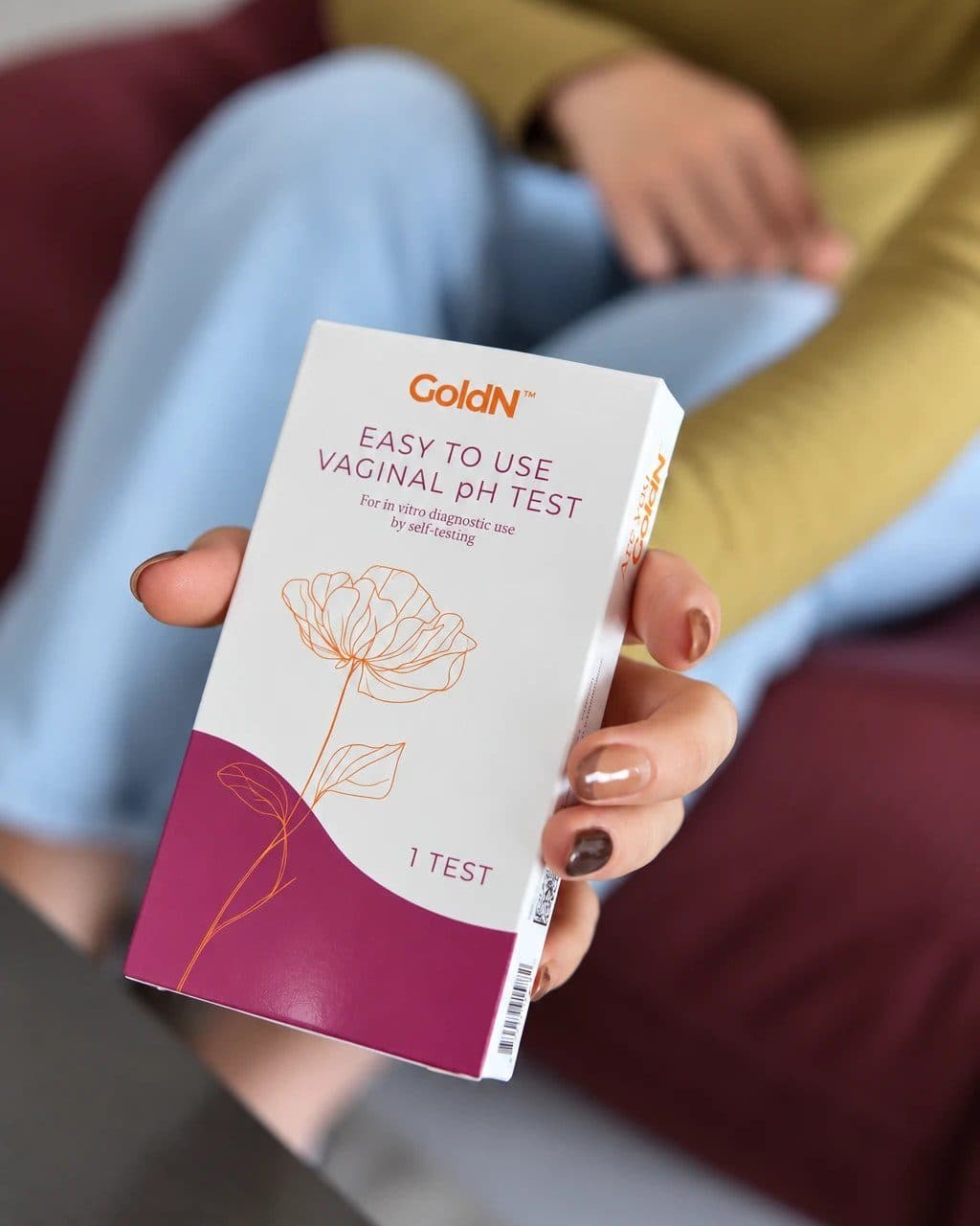 GoldN Easy To Use Vaginal pH Test box held in hand